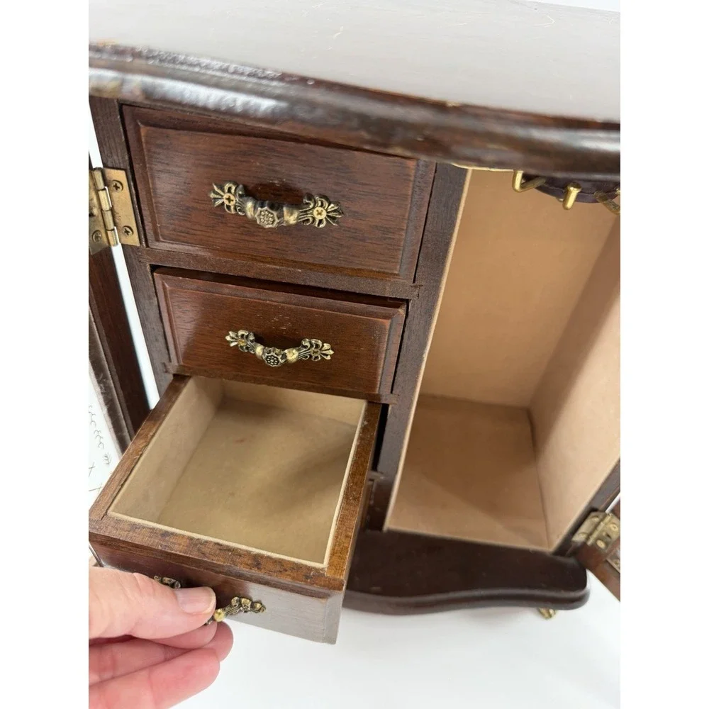 Vtg Wood Jewelry Armoire Glass Etched Doors Rotating Carousel Claw Feet 4 Drawer